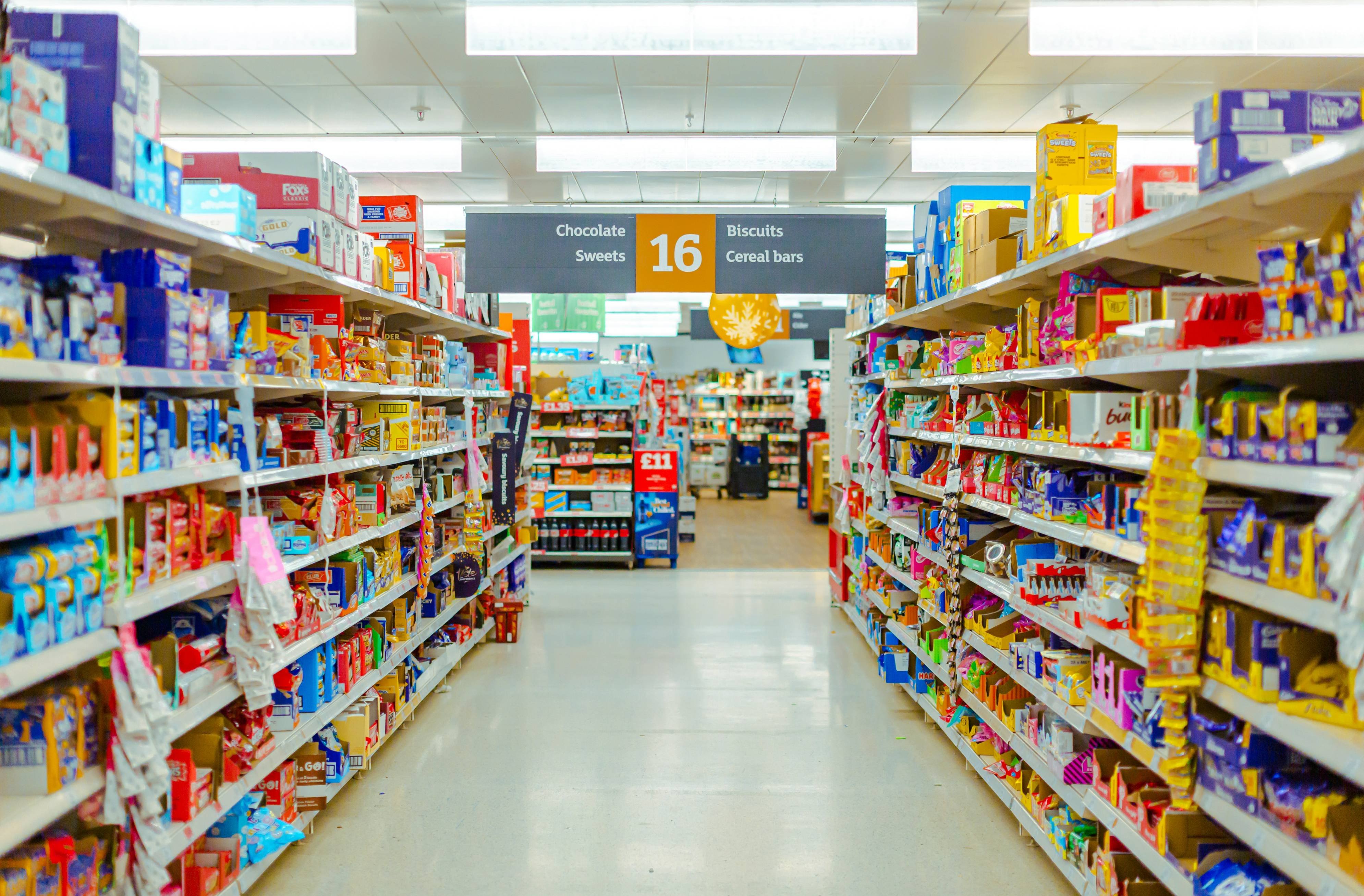 Retail & E-Commerce
